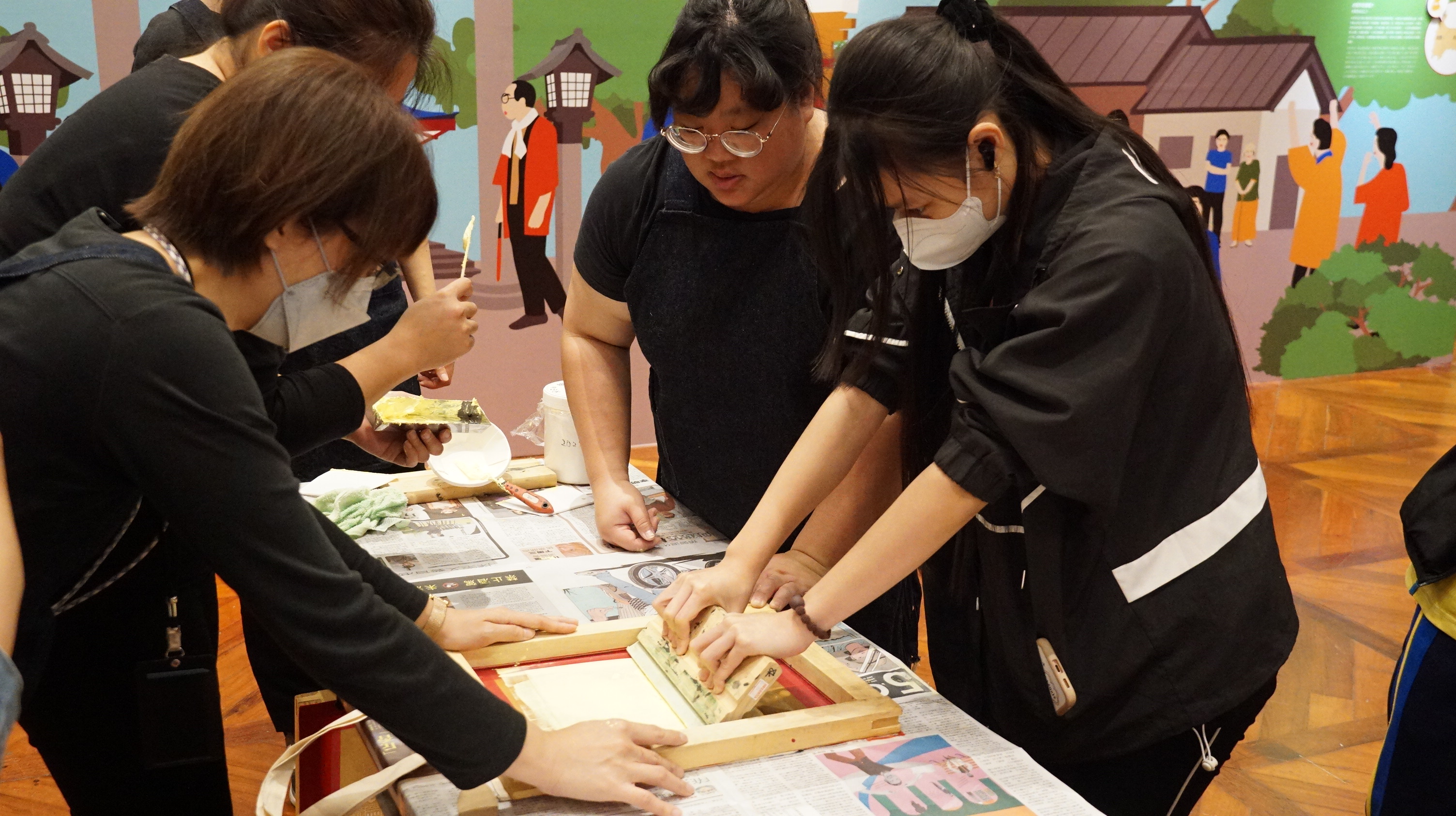 龍肚國中師生參訪高雄市立歷史博物館。（高雄市政府文化局提供）-2