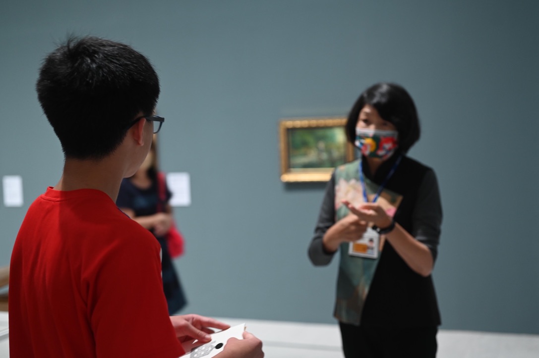 06_聆聽橫山書法藝術館的展覽解說