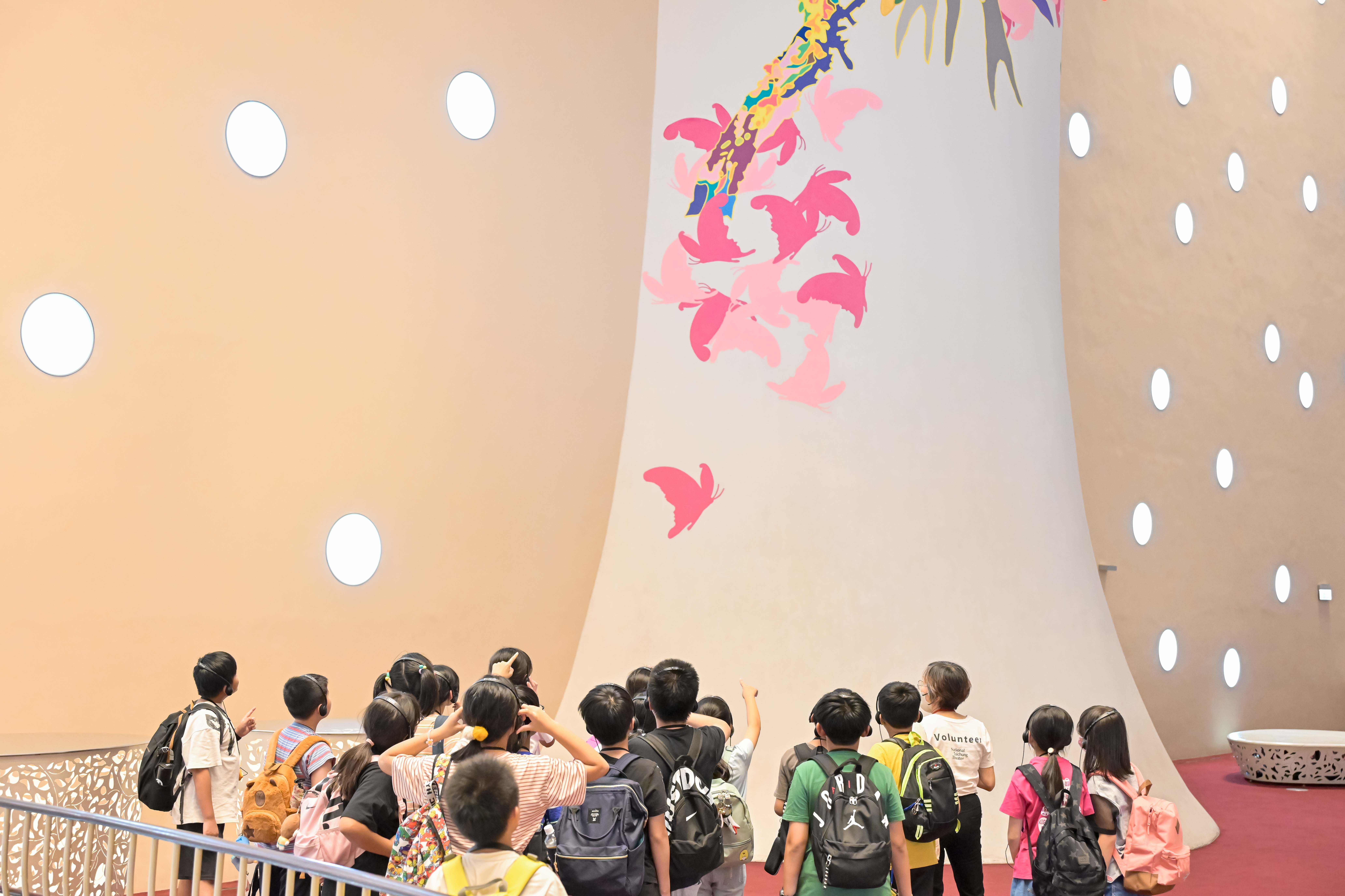 01_實地踏查橫山書法公園，園區內擁有大片陂塘造景
