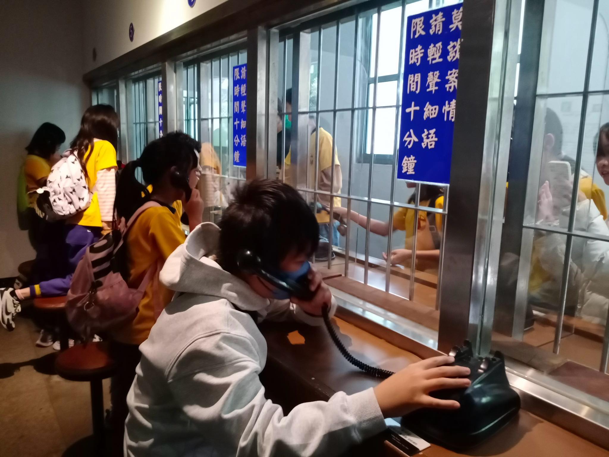 07_參觀新竹241藝術空間當期特展的大合影