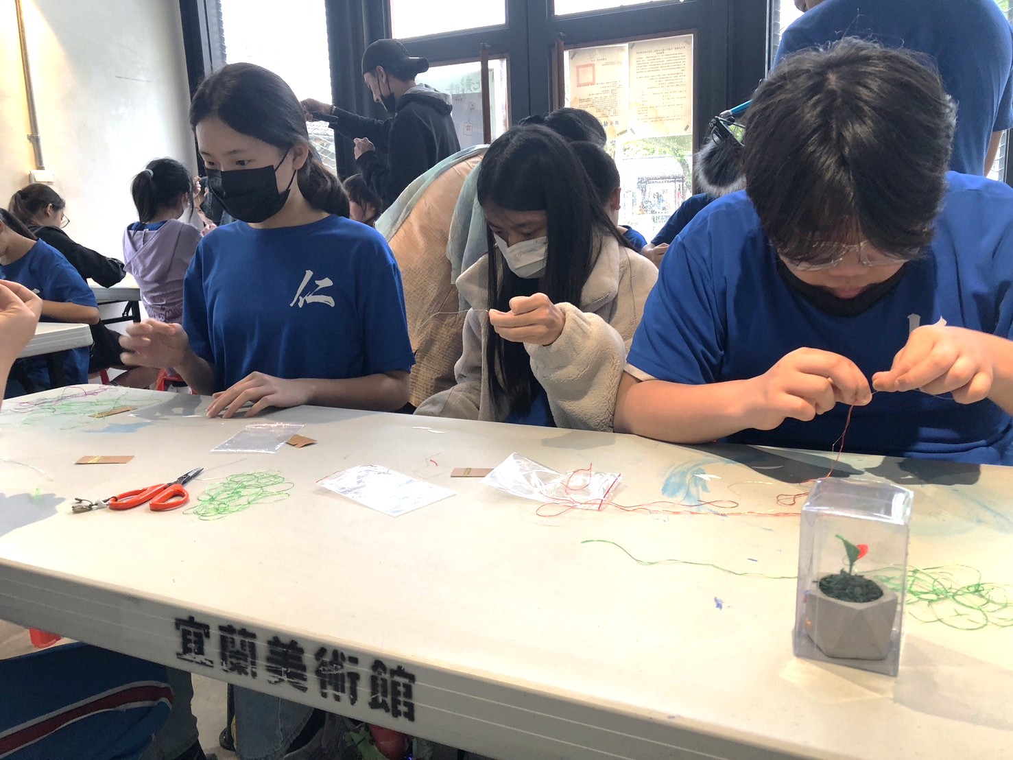 07_參觀新竹241藝術空間當期特展的大合影