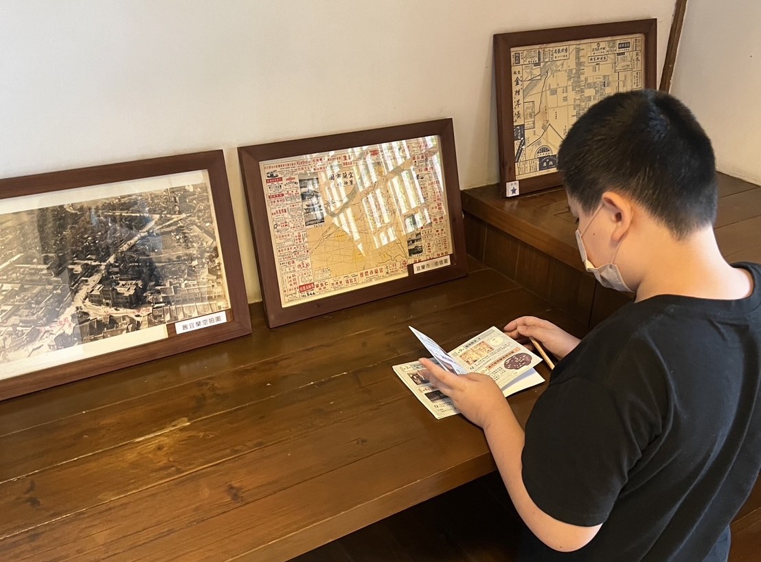 09_參觀新竹241藝術空間，動手做一幅屬於自己的展覽海報-1