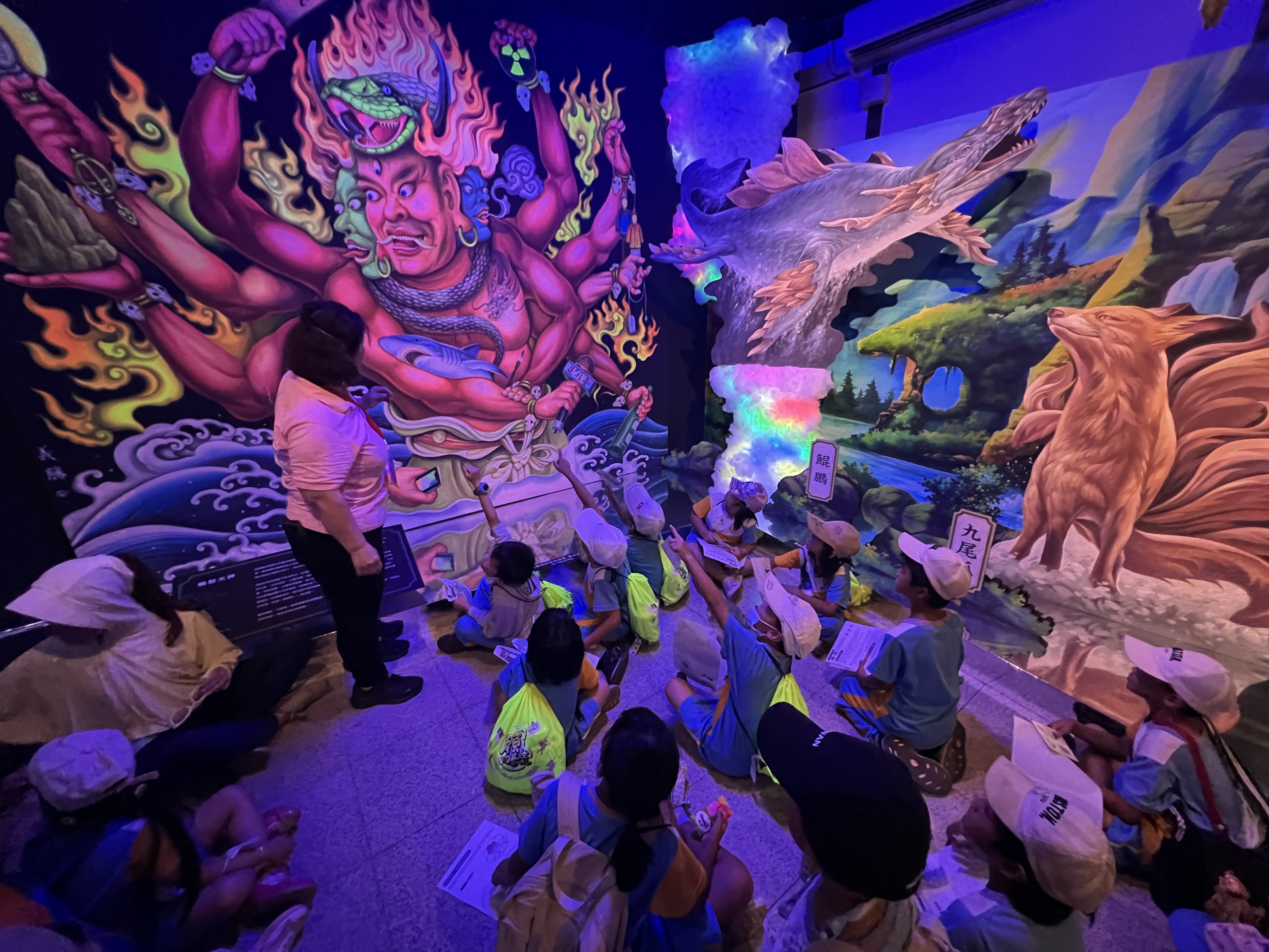 09_參觀新竹241藝術空間，動手做一幅屬於自己的展覽海報-1