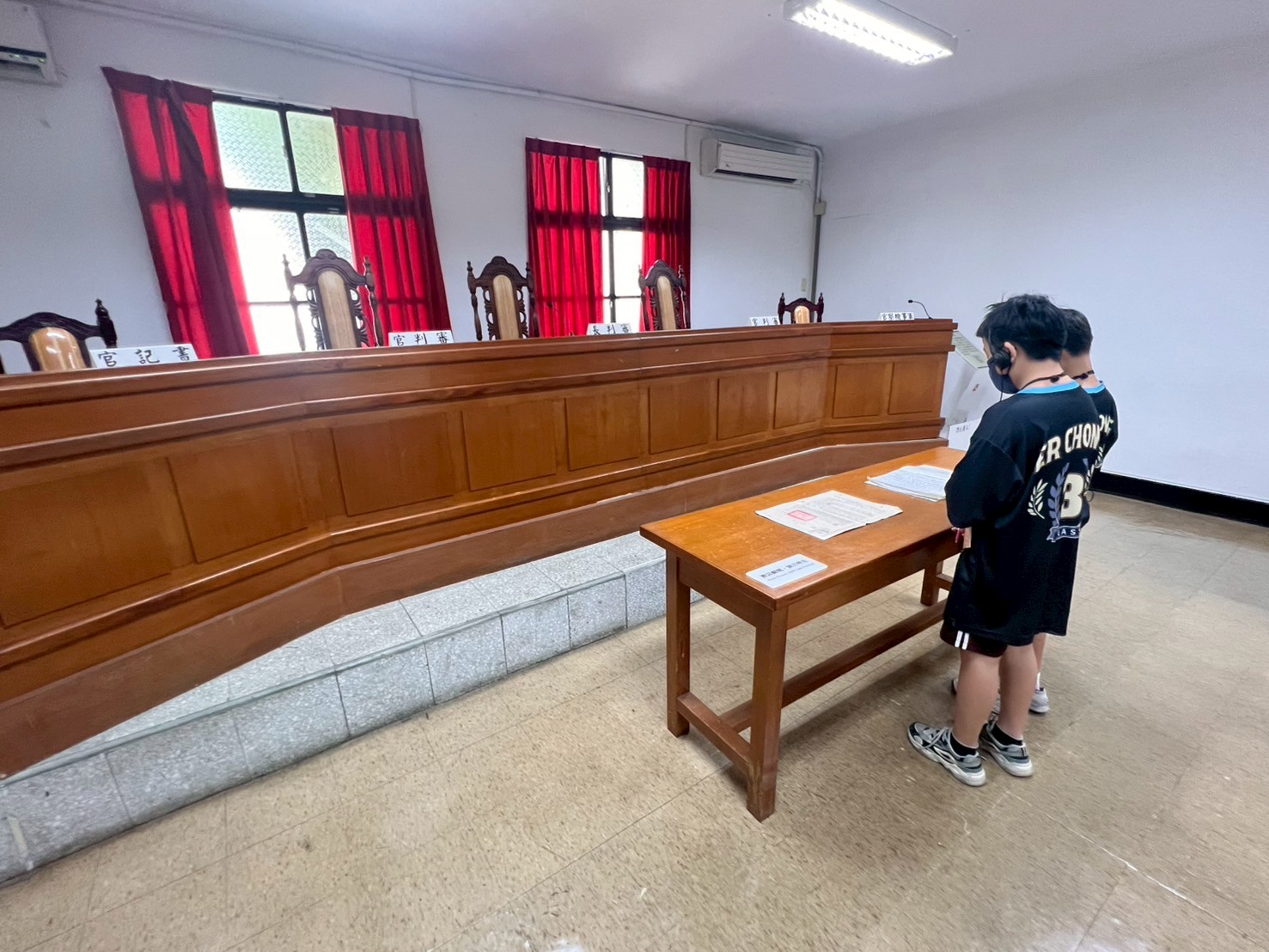 09_參觀新竹241藝術空間，動手做一幅屬於自己的展覽海報-1